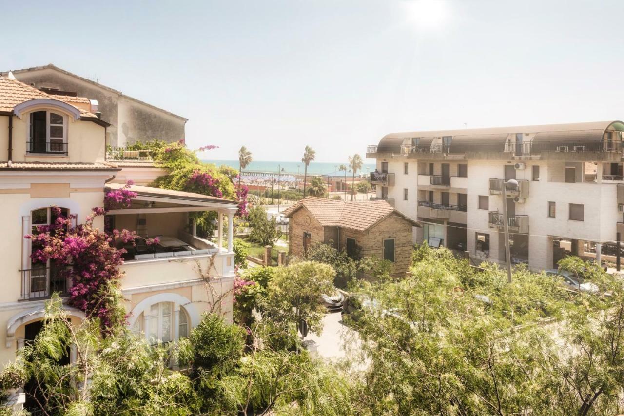 Palazzo Eugenia Suites Vasto Zewnętrze zdjęcie